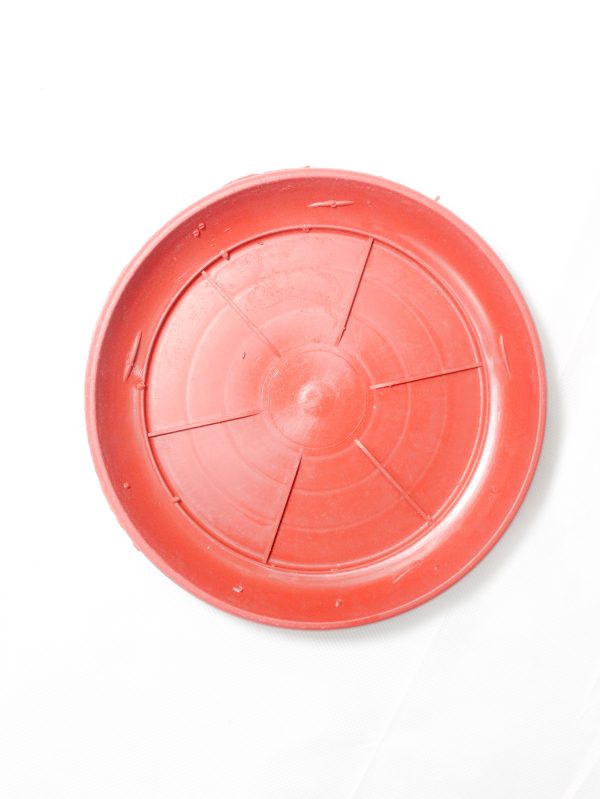 Red Plastic Pot Bottam Tray Round 8inch